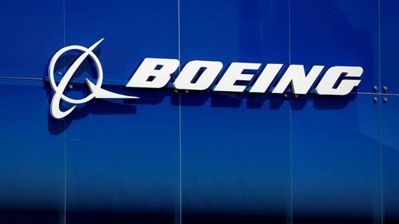 Boeing 2 binden fazla çalışanını işten çıkaracak